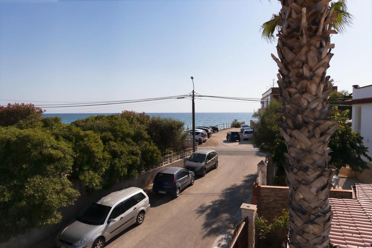 Villa Ammare Marina di Lizzano Buitenkant foto