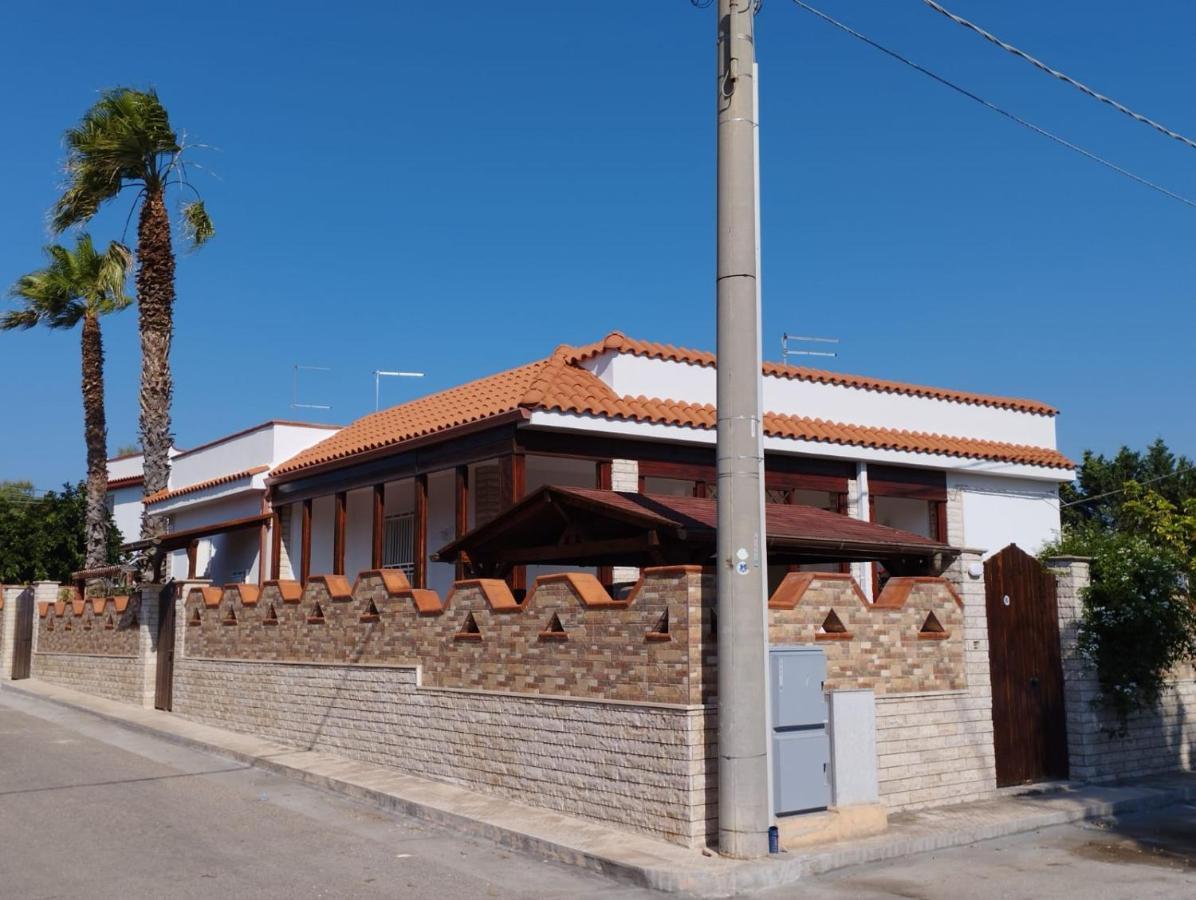 Villa Ammare Marina di Lizzano Buitenkant foto